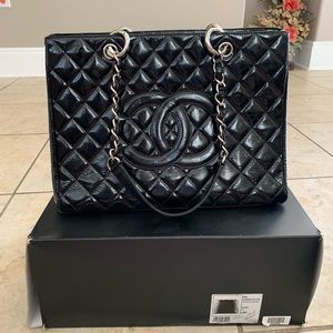 *SOLD* Chanel Grand Shopping Black Patent Leather Tote